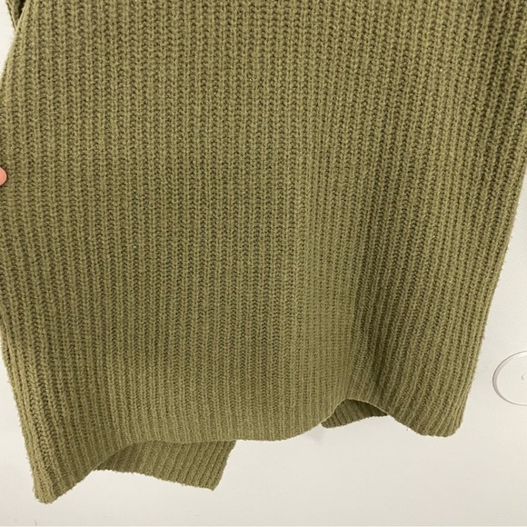 Banana Republic Crossover Turtleneck Sweater Womens S Army Green Merino Wool GUC - Picture 9 of 12